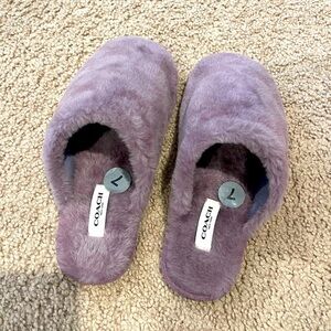 Women's vintage COACH slip-on purple slipper